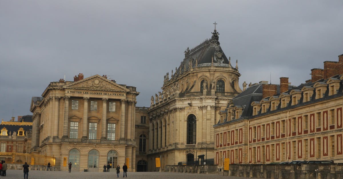third_section_image_data.image_alt